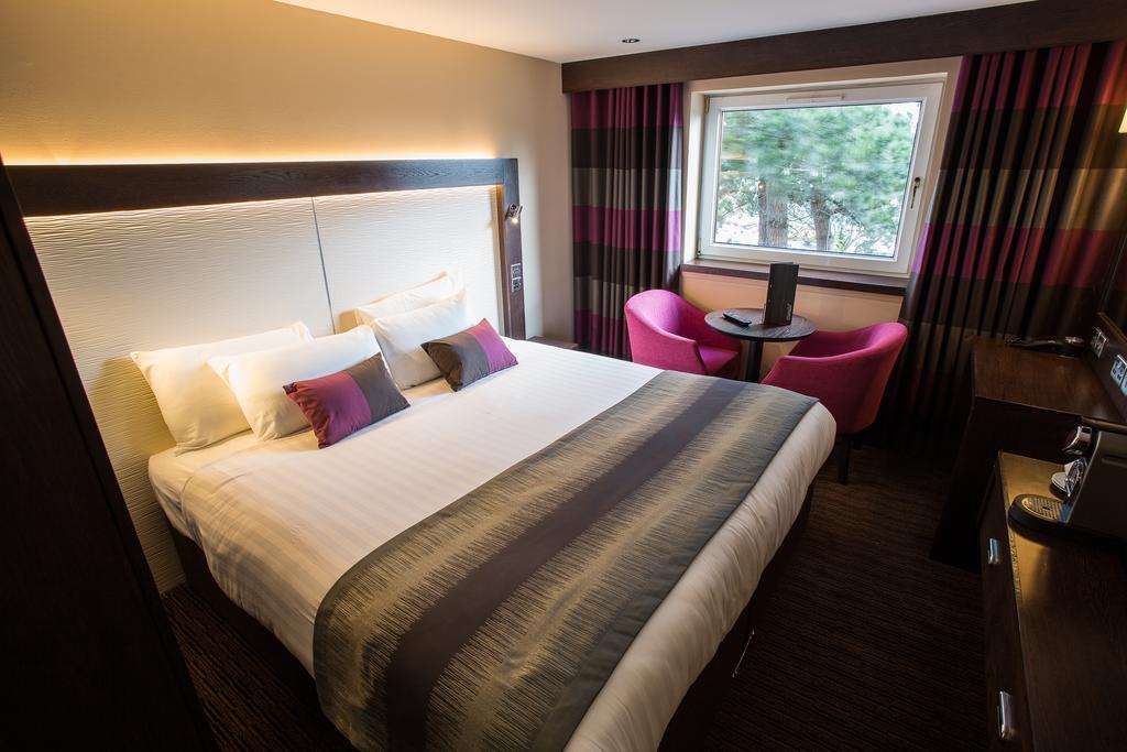Mondo Hotel コートブリッジ エクステリア 写真