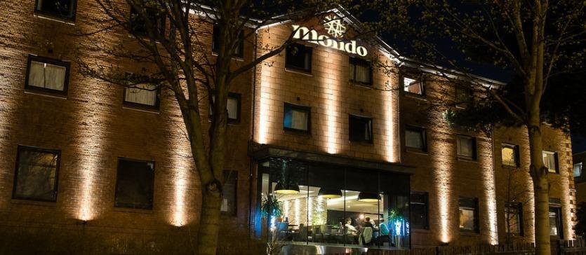 Mondo Hotel コートブリッジ エクステリア 写真
