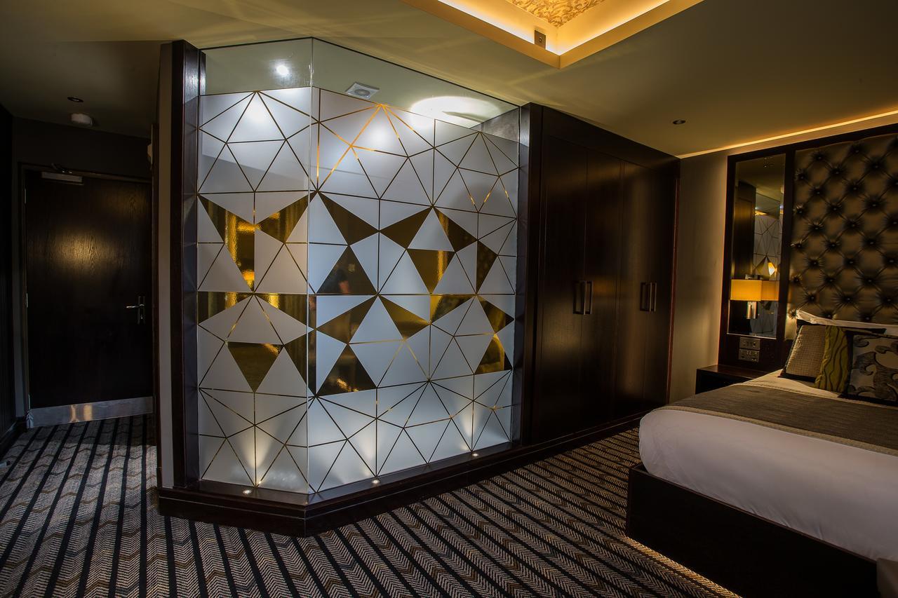 Mondo Hotel コートブリッジ エクステリア 写真