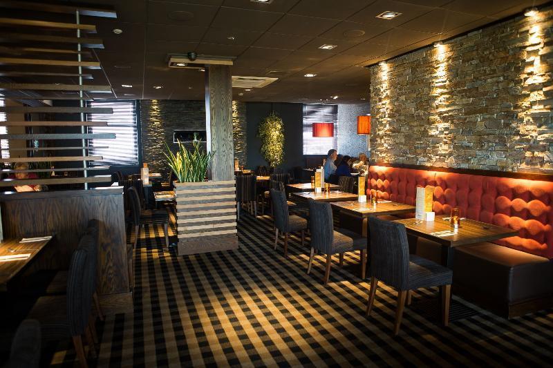 Mondo Hotel コートブリッジ エクステリア 写真